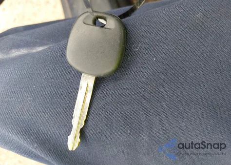 2018 Toyota Corolla Le из США, поврежденный, VIN 2T1BURHE4JC033351